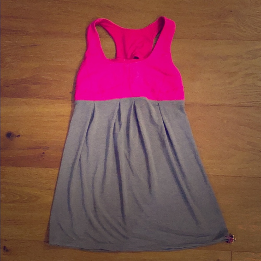 Lululemon top - size 4
